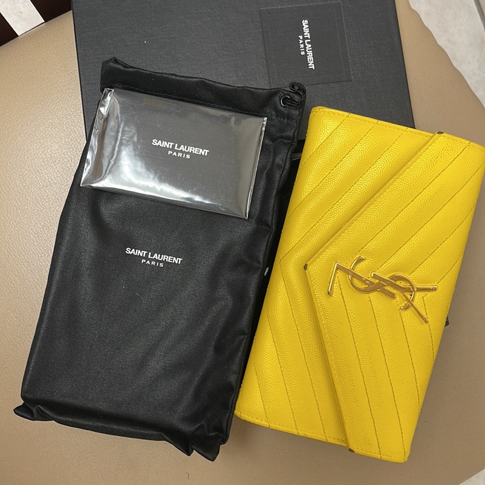 YSL Wallet - Picture 11 of 13